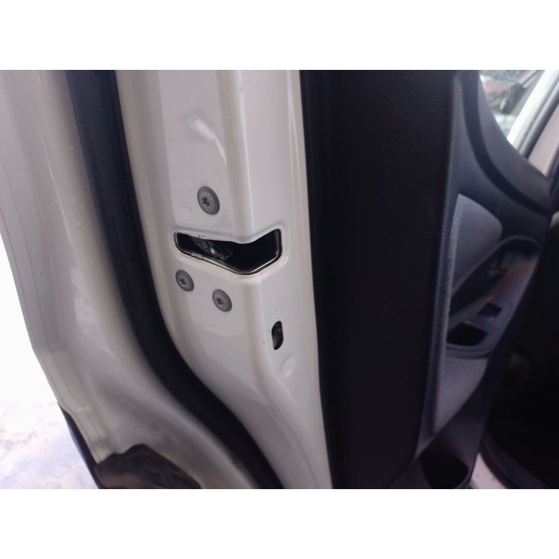 Recambio de cerradura puerta trasera izquierda para toyota yaris cross (mxp_) 1.5 hybrid (mxpj10) referencia OEM IAM   