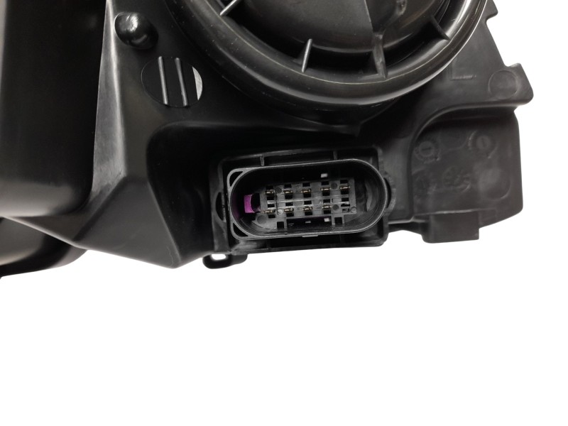 Recambio de faro izquierdo para mercedes-benz clase c (w204) berlina referencia OEM IAM  A2048200161 10113170004/11502201/222005