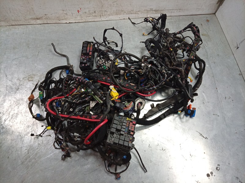 Recambio de cableado electrico para maserati ghibli iii (m157) 3.0 s q4 referencia OEM IAM  CABLEADOELECTRICO 