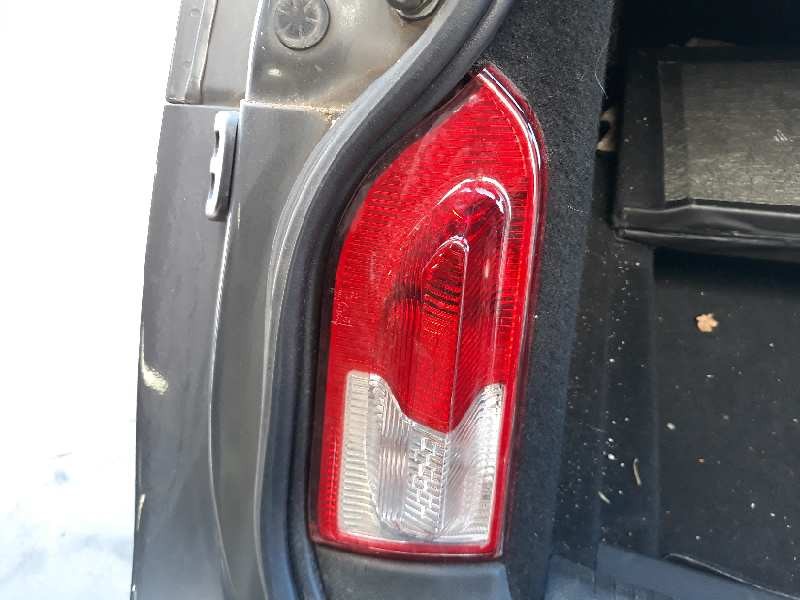 Recambio de piloto trasero izquierdo para opel insignia sports tourer edition referencia OEM IAM 13226854  