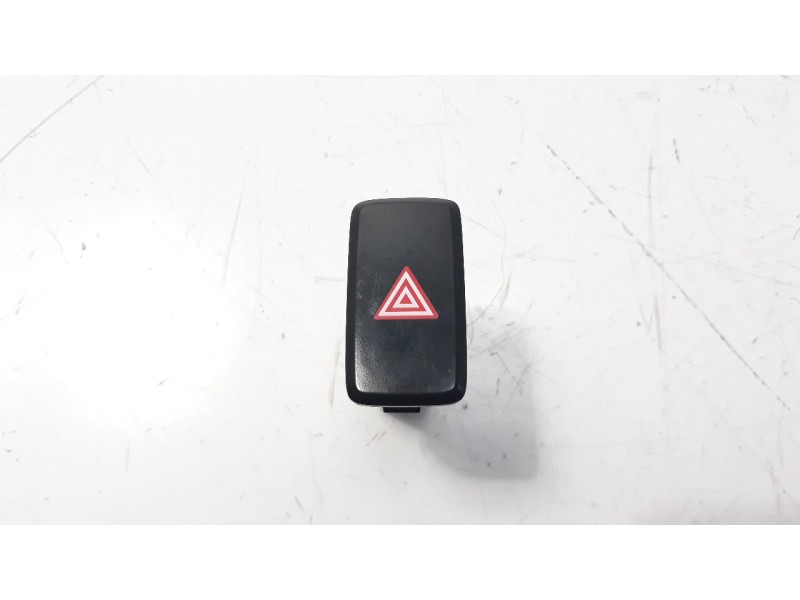 Recambio de warning para kia cee´d 1.4 crdi cat referencia OEM IAM 93790A2000  