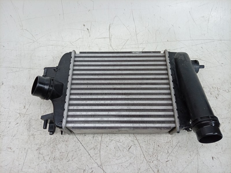 Recambio de intercooler para renault clio v (b7_) tce 90 (b7mt) referencia OEM IAM  144966668R RN704N001/309125