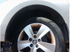 PASO RUEDA DELANTERO IZQUIERDO 5JA809957E 