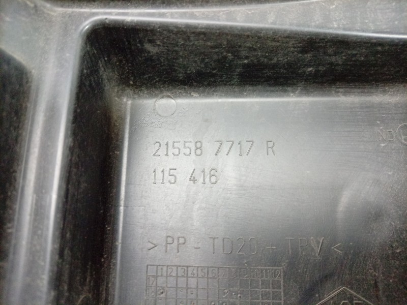 Recambio de canalizador de aire para renault clio v (b7_) tce 90 (b7mt) referencia OEM IAM  215587717R 