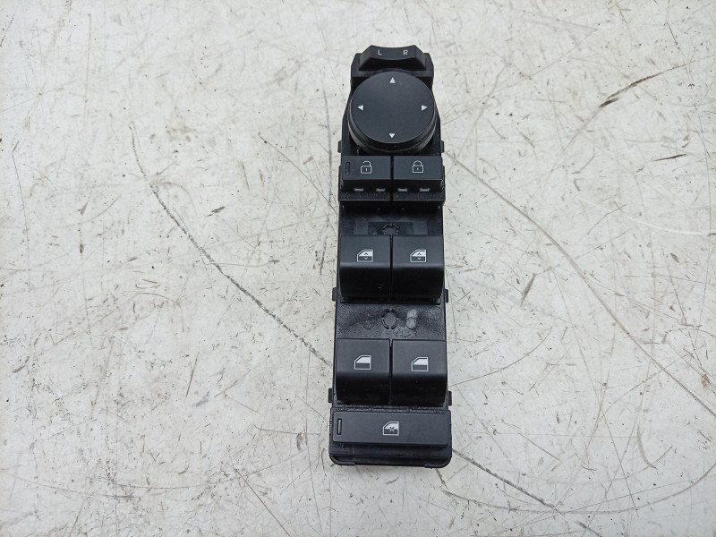 Recambio de mando elevalunas delantero izquierdo para hyundai kona (os, ose, osi) 1.6 gdi hybrid referencia OEM IAM  93571BE470N