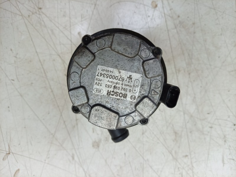 Recambio de bomba agua para maserati ghibli iii (m157) 3.0 s q4 referencia OEM IAM  670005347 