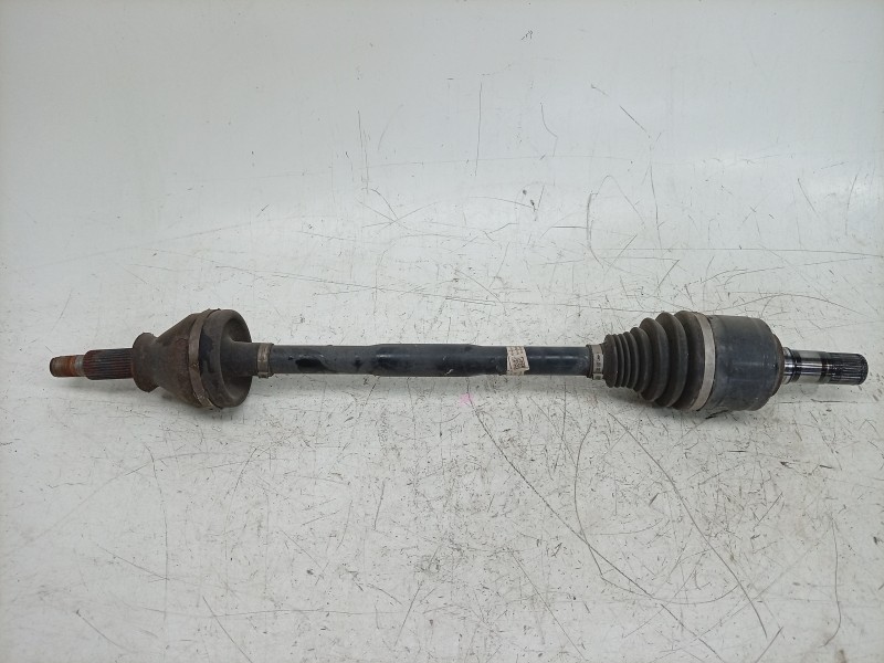 Recambio de transmision trasera izquierda para maserati ghibli iii (m157) 3.0 s q4 referencia OEM IAM  06700054540 