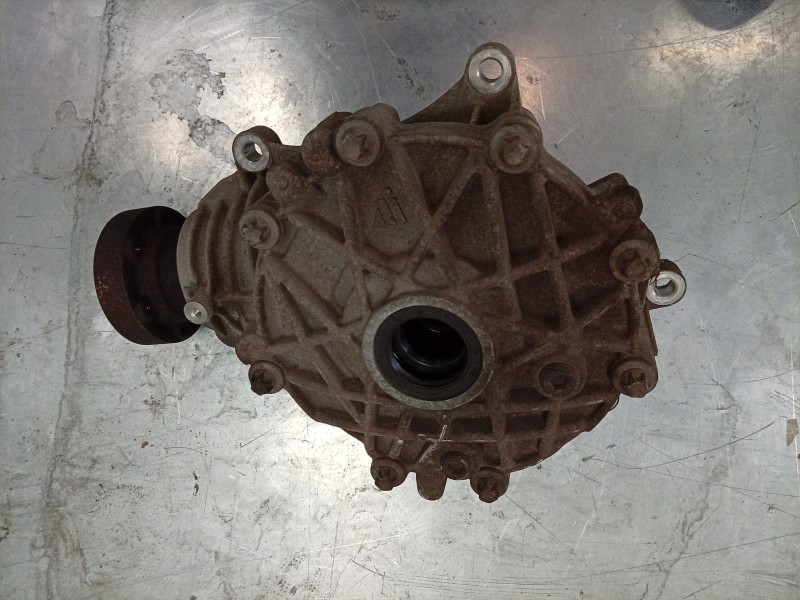 Recambio de diferencial delantero para porsche taycan (y1a) 4s referencia OEM IAM  06700077220 