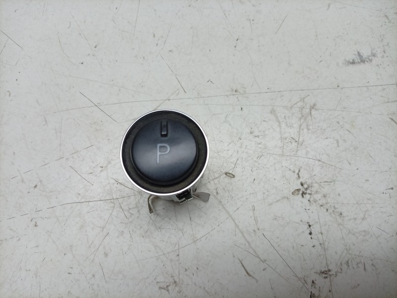 Recambio de interruptor para aston martin rapide 5.9 v12 cat referencia OEM IAM  6G337L021AA 