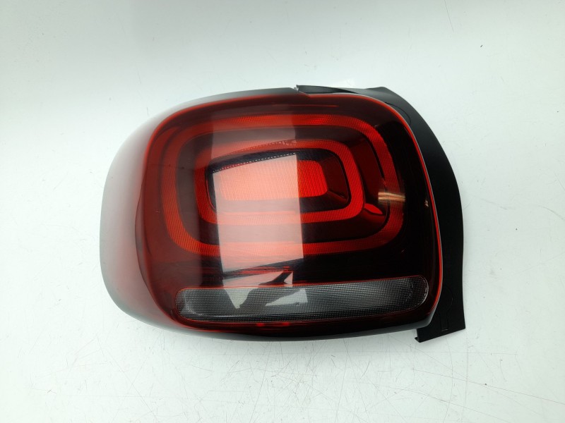Recambio de piloto trasero izquierdo para citroën c3 aircross ii (2r_, 2c_) 1.5 bluehdi 110 referencia OEM IAM  YQ00767380 