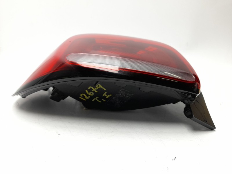Recambio de piloto trasero izquierdo para citroën c3 aircross ii (2r_, 2c_) 1.5 bluehdi 110 referencia OEM IAM  YQ00767380 