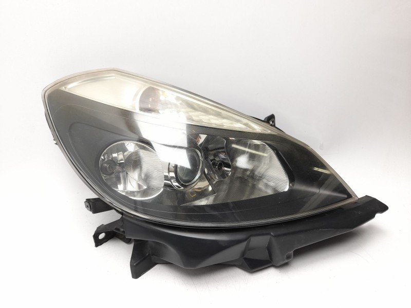 Recambio de faro derecho para renault clio iii (br0/1, cr0/1) 1.5 dci (br17, cr17) referencia OEM IAM   
