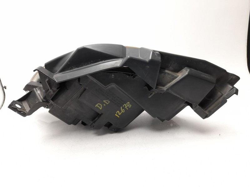 Recambio de faro derecho para renault clio iii (br0/1, cr0/1) 1.5 dci (br17, cr17) referencia OEM IAM   