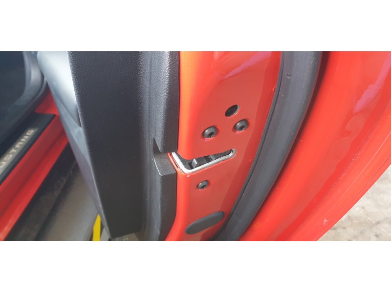 Recambio de cerradura puerta delantera derecha para ford mustang convertible gt referencia OEM IAM GR3AA21812FC  