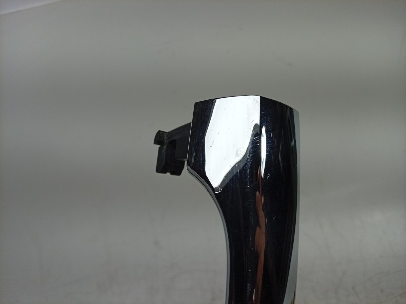 Recambio de maneta exterior trasera derecha para maserati ghibli iii (m157) 3.0 s q4 referencia OEM IAM  670005438 