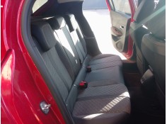 Recambio de juego asientos completo para peugeot 208 5p allure hybrid 110 edcs6 referencia OEM IAM    2