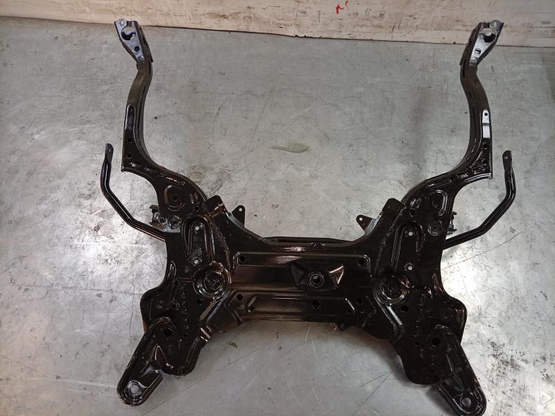 Recambio de puente delantero para toyota yaris (_p21_, _pa1_, _ph1_) 1.5 hybrid (mxph11) referencia OEM IAM  512010D290 