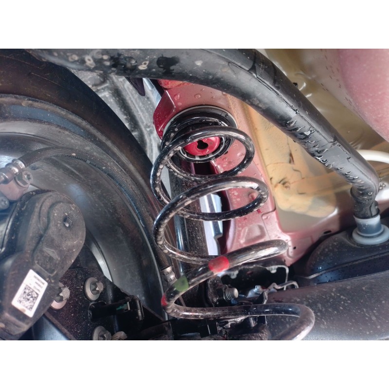 Recambio de amortiguador trasero izquierdo para peugeot 208 5p allure hybrid 110 edcs6 referencia OEM IAM   