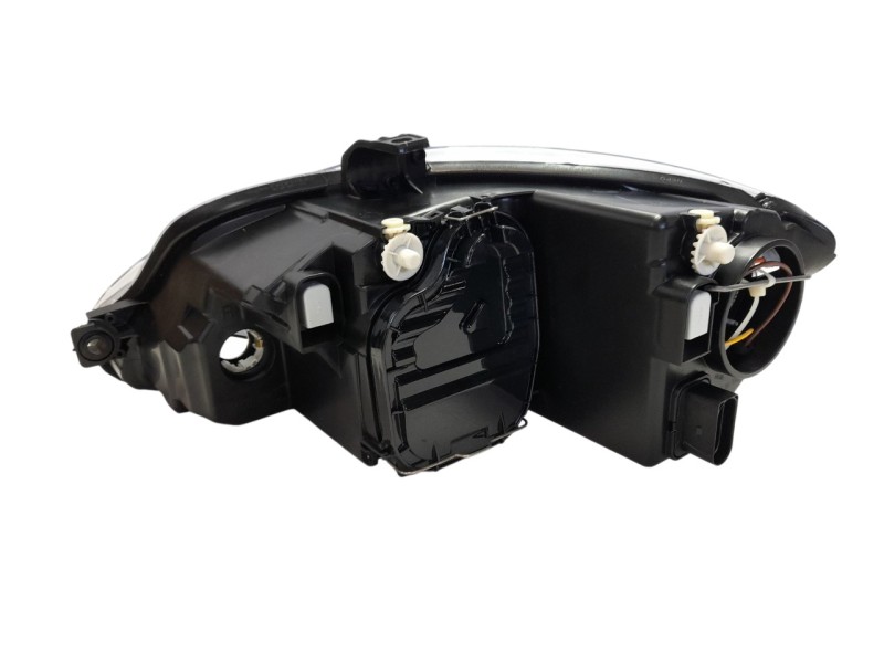 Recambio de faro derecho para seat leon (1p1) referencia OEM IAM  5P1941006E 10121210001/11854362/9020052/ST4224903