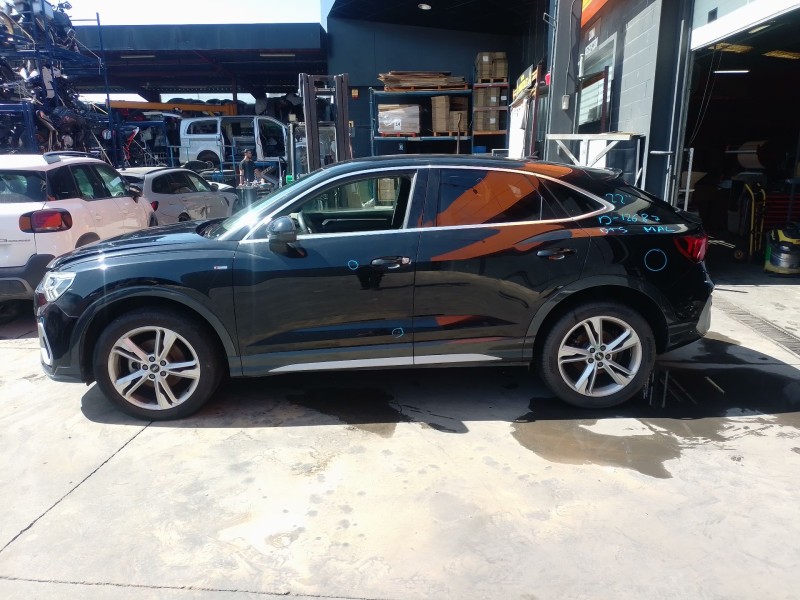 audi q3 sportback (f3n) del año 2022