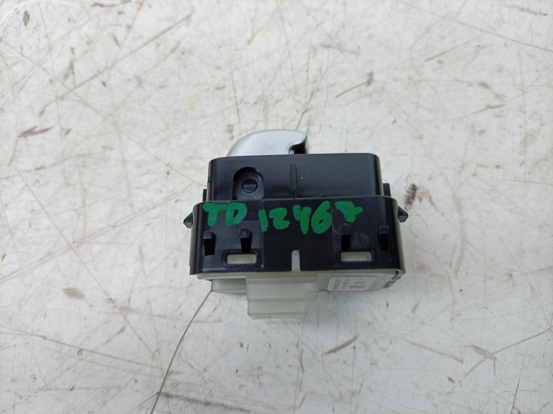Recambio de mando elevalunas trasero derecho para mercedes-benz vito tourer (w447) 116 cdi / 116 bluetec (447.701, 447.703, 447.