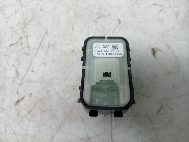 Recambio de mando elevalunas trasero derecho para mercedes-benz vito tourer (w447) 116 cdi / 116 bluetec (447.701, 447.703, 447.