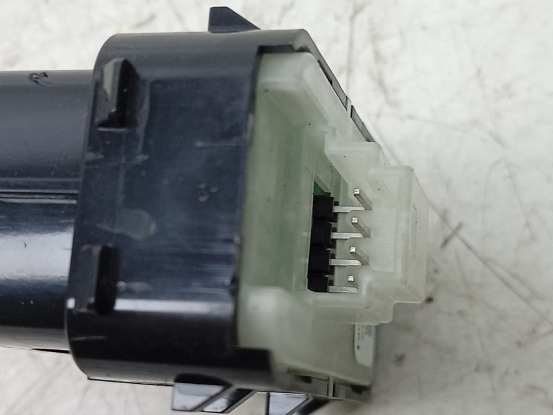 Recambio de mando elevalunas trasero derecho para mercedes-benz vito tourer (w447) 116 cdi / 116 bluetec (447.701, 447.703, 447.
