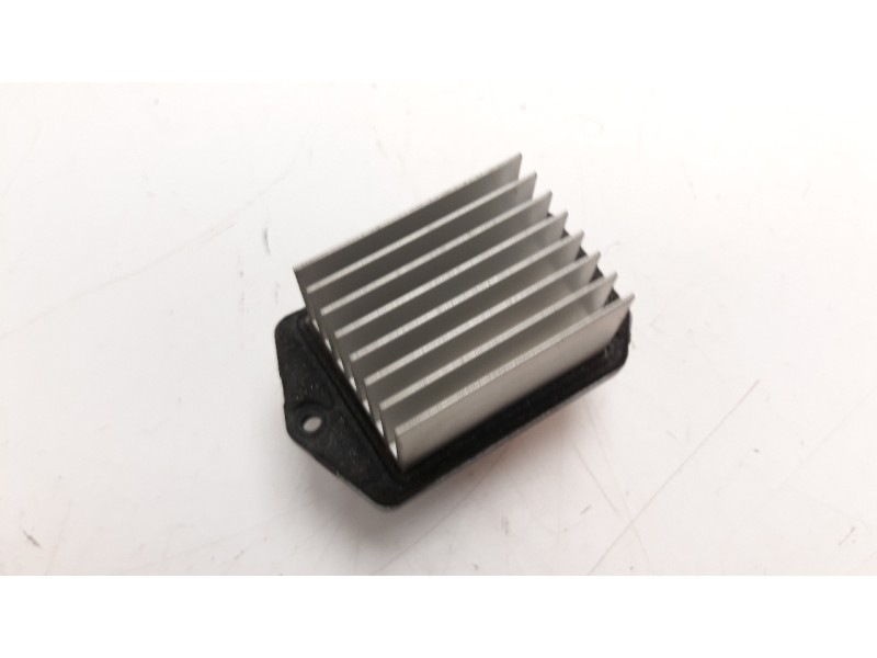Recambio de resistencia calefaccion para jaguar xf 2.2 diesel luxury referencia OEM IAM 0778001020  