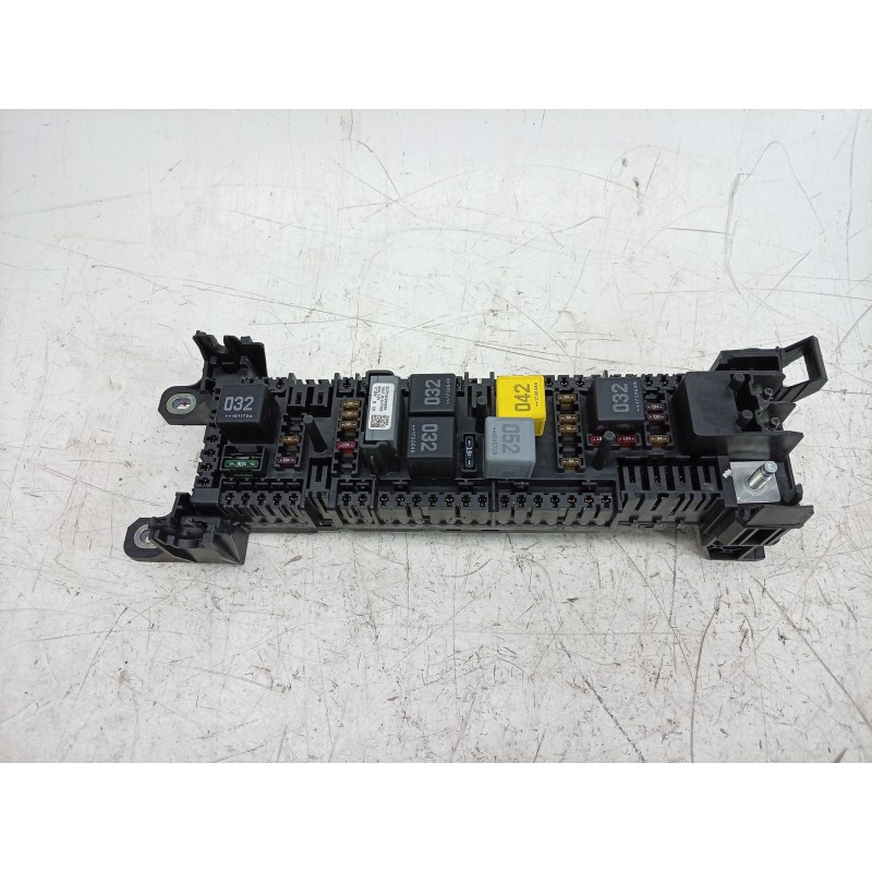 Recambio de caja reles / fusibles para mercedes-benz vito tourer (w447) 116 cdi / 116 bluetec (447.701, 447.703, 447.705) refere