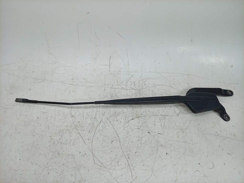 Recambio de brazo limpia delantero derecho para mercedes-benz vito tourer (w447) 116 cdi / 116 bluetec (447.701, 447.703, 447.70