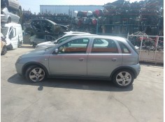 opel corsa c (x01) del año 2004