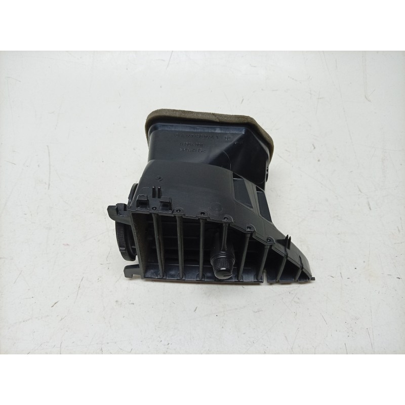 Recambio de rejilla aireadora para mercedes-benz vito tourer (w447) 116 cdi / 116 bluetec (447.701, 447.703, 447.705) referencia
