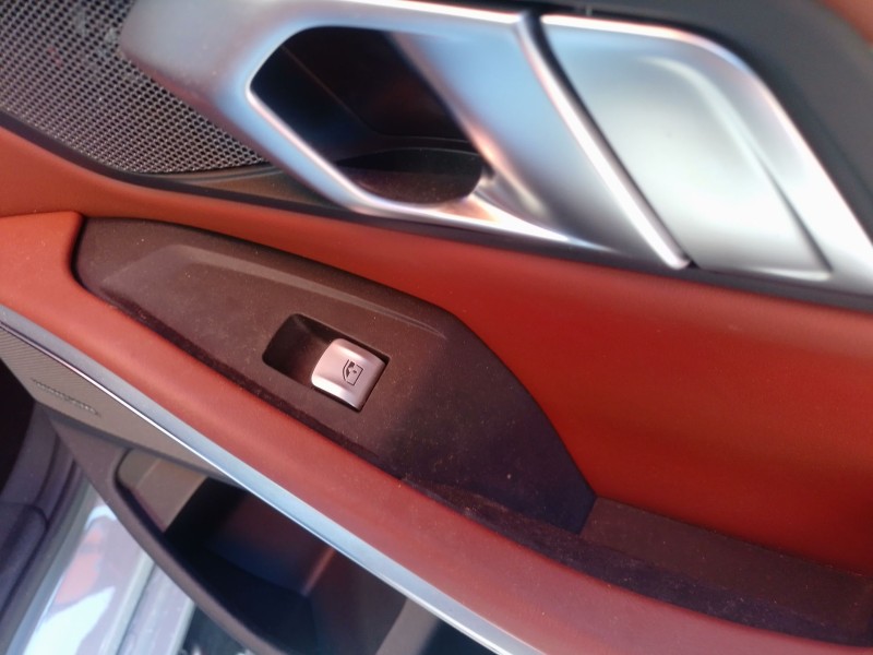 Recambio de mando elevalunas trasero derecho para bmw 3 touring m3 competition xdrive referencia OEM IAM   