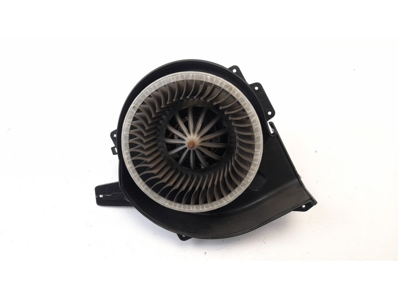 Recambio de ventilador calefaccion para skoda fabia 1.2 tsi referencia OEM IAM 6R1819015  