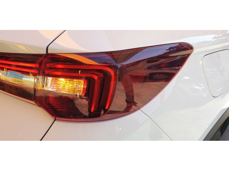 Recambio de piloto trasero derecho para opel grandland x ultimate referencia OEM IAM YP00098280 104LLM871 