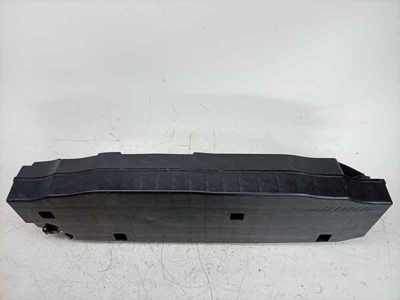 Recambio de subwoofer para porsche taycan (y1a) 4s referencia OEM IAM  9J1035481 