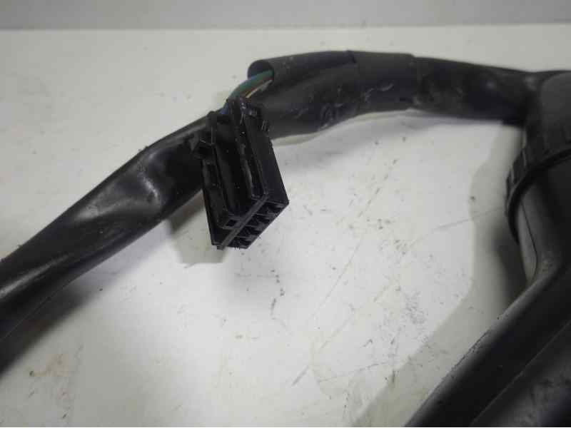 Recambio de mando limpia para hyundai elantra (xd) referencia OEM IAM 44331A3220  