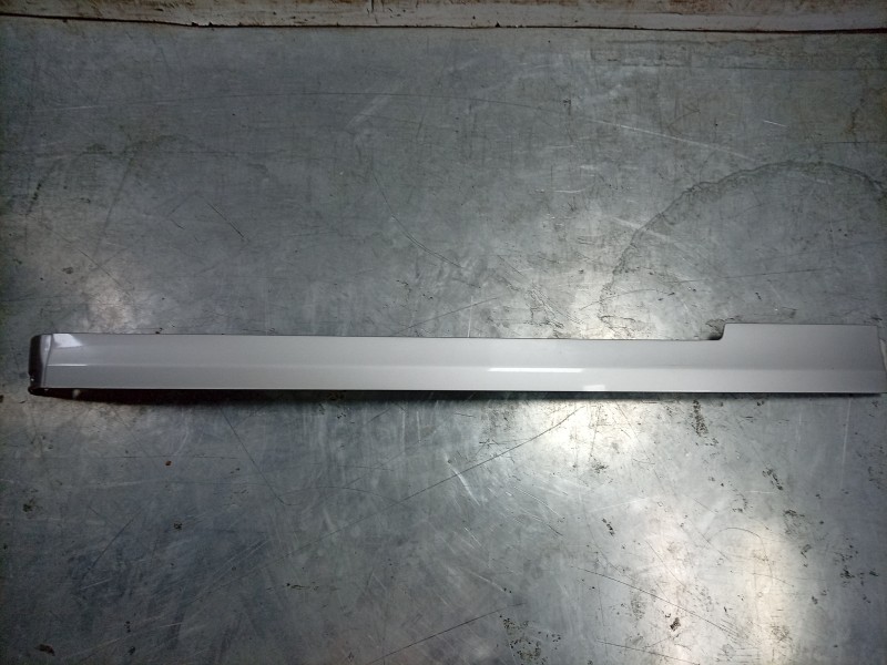 Recambio de moldura para mercedes-benz vito tourer (w447) 116 cdi / 116 bluetec (447.701, 447.703, 447.705) referencia OEM IAM  