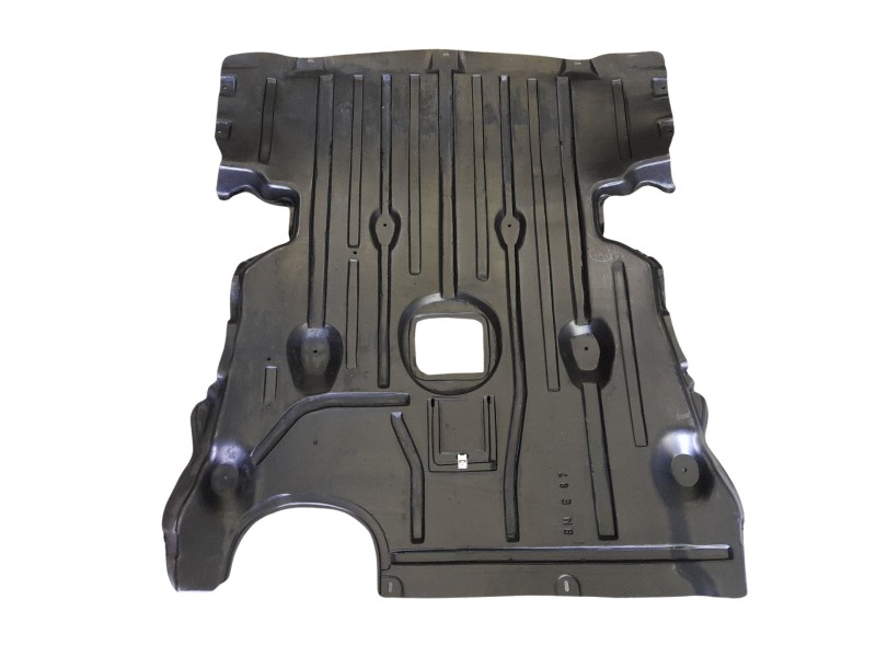 Recambio de cubrecarter para bmw 1 (e87) 116 i referencia OEM IAM  51717059384 107061360/2182630/BM1201900