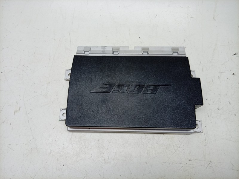 Recambio de amplificador de sonido para porsche taycan (y1a) 4s referencia OEM IAM  9J1035223F 