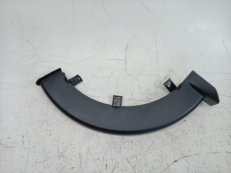 Recambio de embellecedor para porsche taycan (y1a) 4s referencia OEM IAM  9J1827340 
