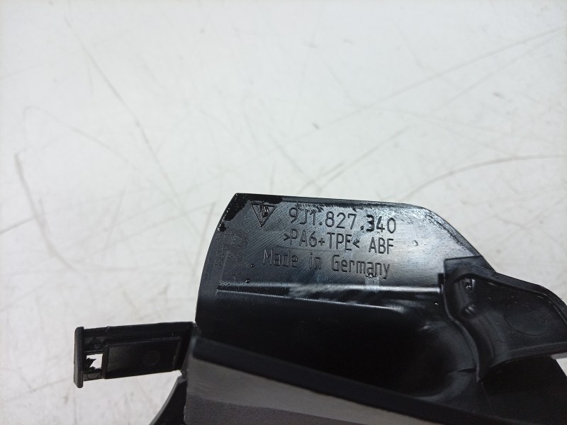 Recambio de embellecedor para porsche taycan (y1a) 4s referencia OEM IAM  9J1827340 
