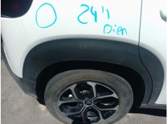 ALETIN TRASERO DERECHO YQ000654XT 