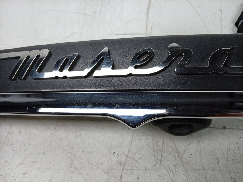 Recambio de moldura para maserati ghibli iii (m157) 3.0 s q4 referencia OEM IAM  670071824 