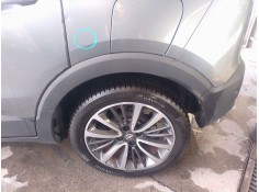 ALETIN TRASERO IZQUIERDO YQ000653XT 