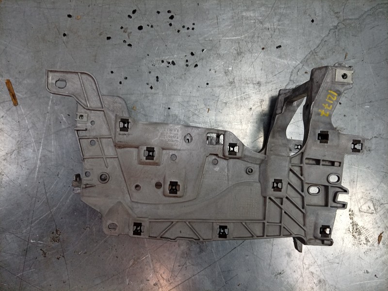 Recambio de guanecido consola central para porsche taycan (y1a) 4s referencia OEM IAM  9J1858404 
