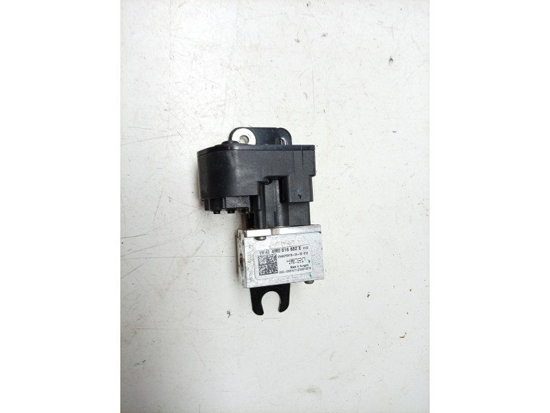 Recambio de valvula expansion para porsche taycan (y1a) 4s referencia OEM IAM  4M0816682E 