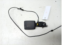 Recambio de enganche cinturon trasero izquierdo para porsche taycan (y1a) 4s referencia OEM IAM  9J1857753D  2