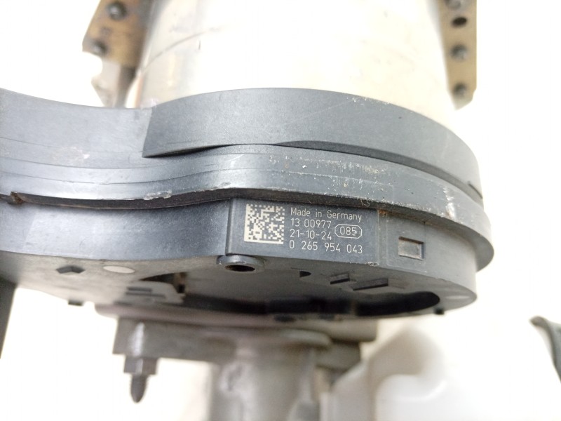 Recambio de servofreno con bomba para porsche taycan (y1a) 4s referencia OEM IAM  9J1614105R 