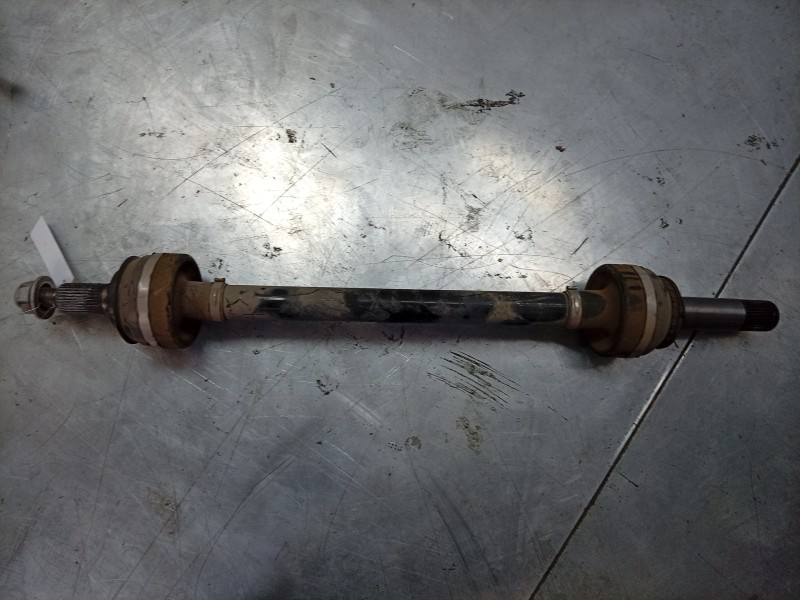 Recambio de transmision trasera derecha para porsche taycan (y1a) 4s referencia OEM IAM  9J1501202D 